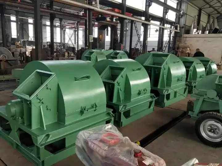 motor wood crusher