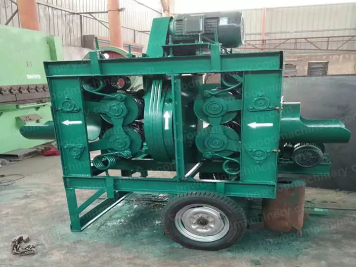 Great round wood peeling machine sold to Bulgaria