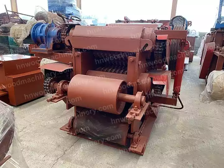 wood chips making machine