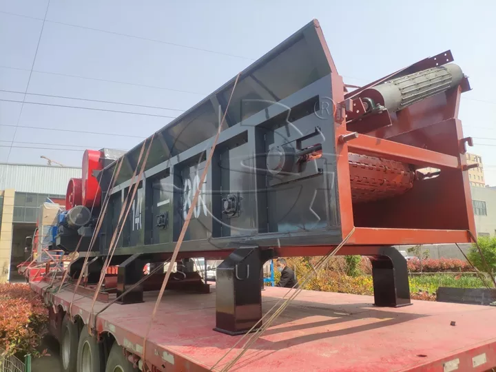 Wood crushing machine packing site