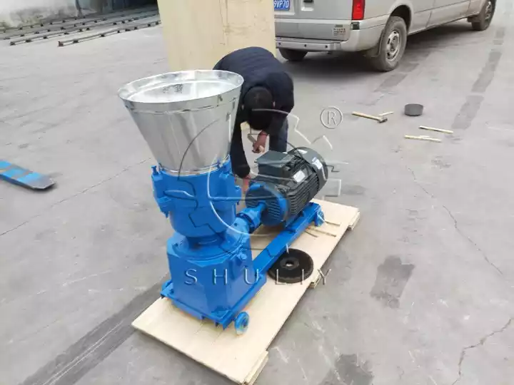 Pellet mill for home use