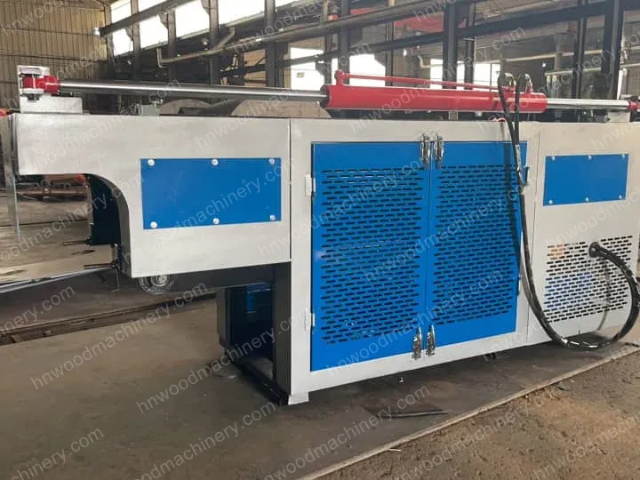 Reziproke Holzspänemaschine