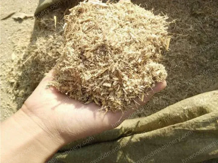 Crushed straw