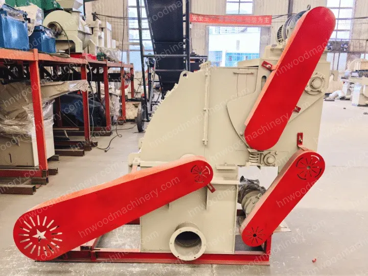 máquina trituradora de madera