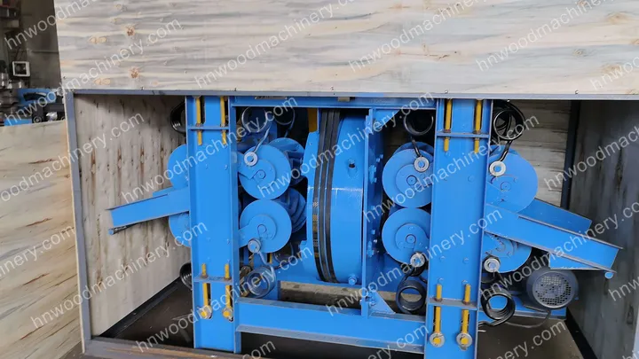 Tree Bark Removal Machine Exported To Italy 2 Packaging of the log debarker machine